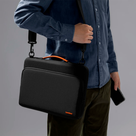 Tomtoc сумка для MacBook 13.6 Defender Laptop Shoulder A40 (черный) A40D3D1